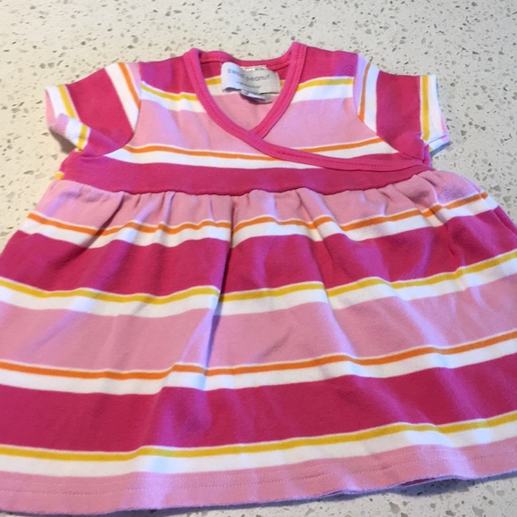 3/$25 Sweet Peanut Striped Dress and Diaper Cover - Picture 2 of 6